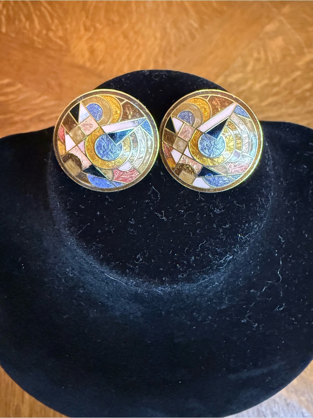 Roman Multicolor Geometric Enamel Round Clip-On Earrings